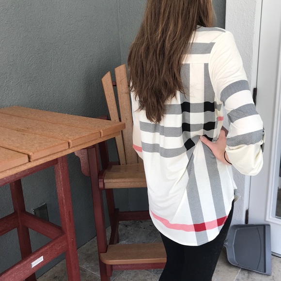 Cream plaid top tunic - Picture 2 of 5